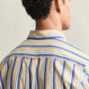 Camisas de popeline às riscas de corte regular