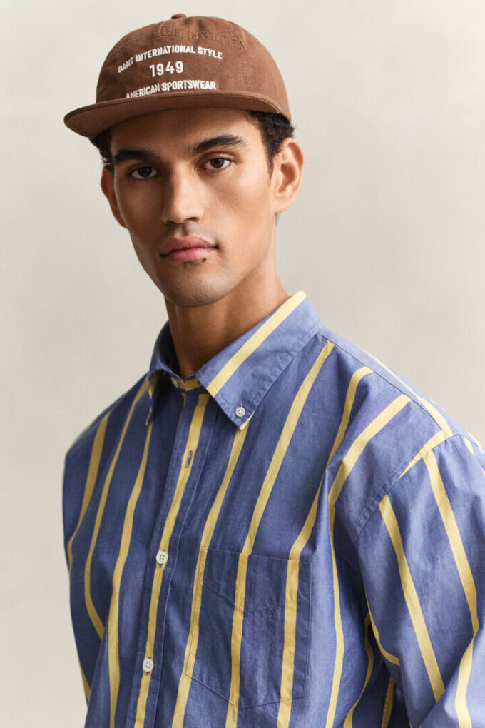 Camisas de popeline tradicional às riscas