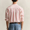 Camisas de popeline tradicional às riscas
