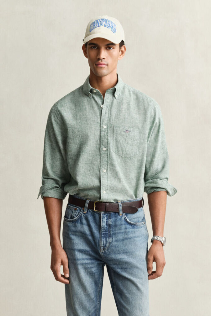 Camisas em mistura de linho