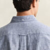 Camisas em mistura de linho