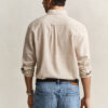 Camisas em mistura de linho