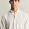 Camisas em mistura de linho