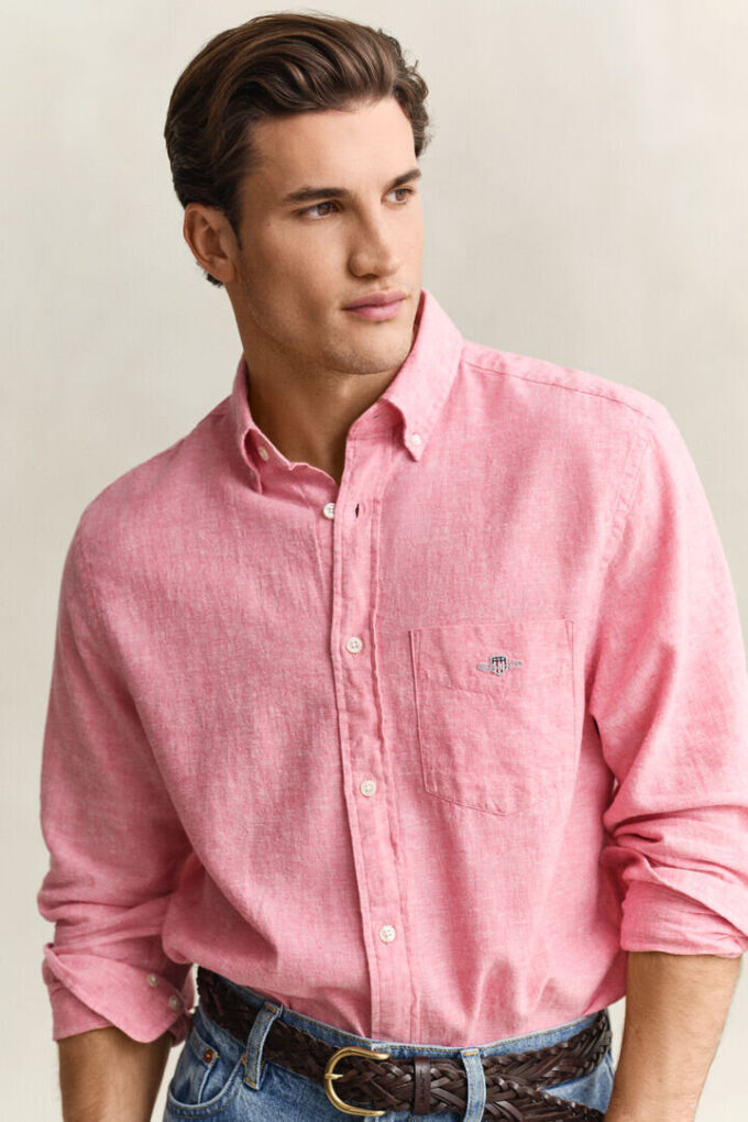 Camisas em mistura de linho