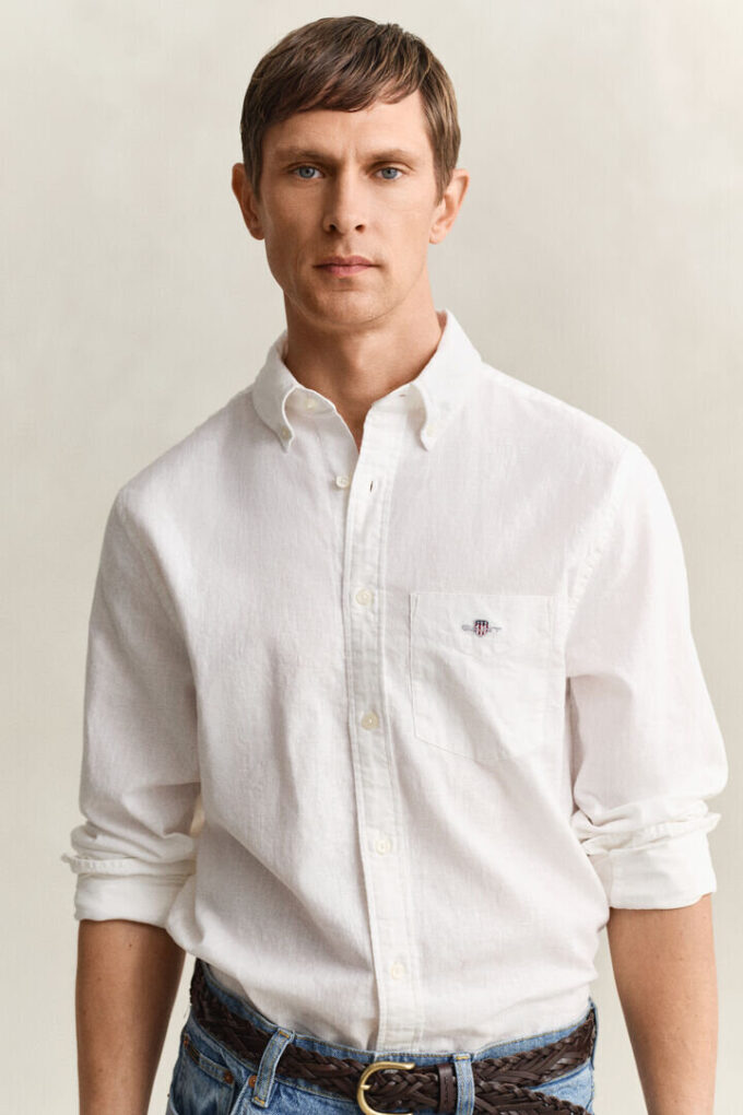 Camisas em mistura de linho