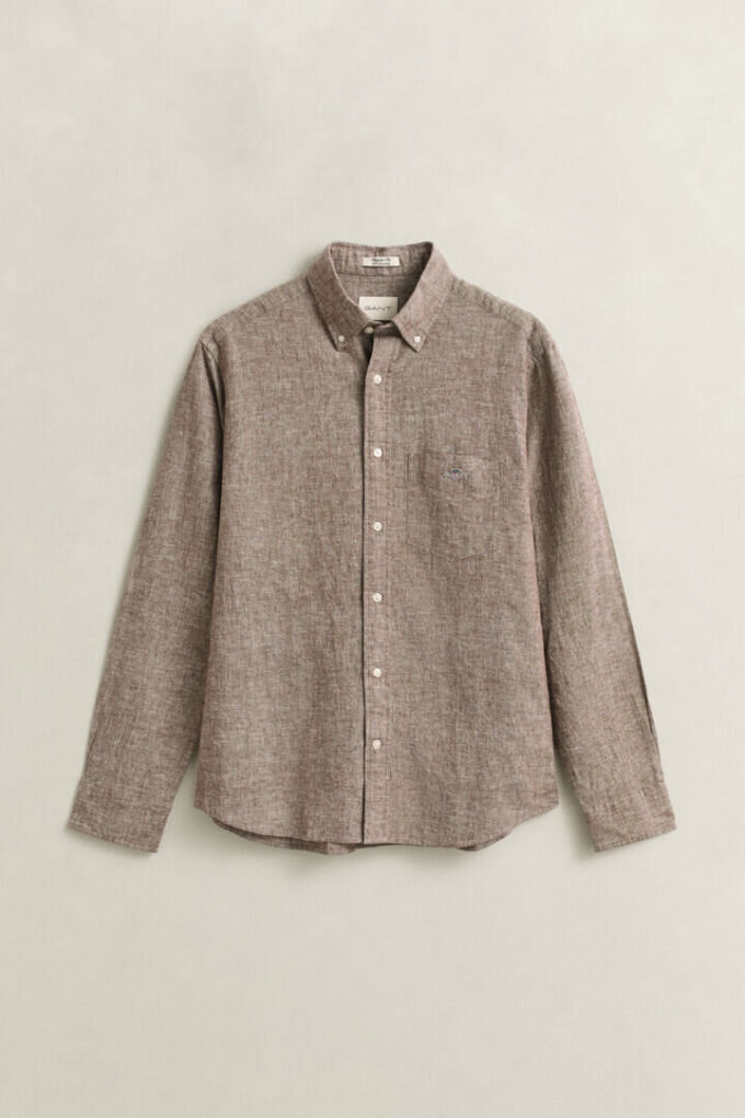 Camisas em mistura de linho