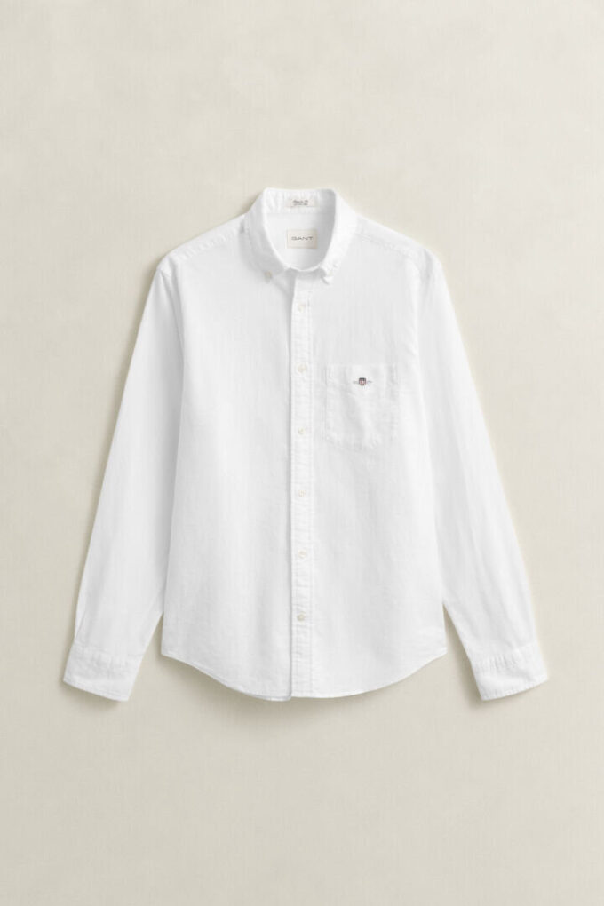 Camisas em mistura de linho