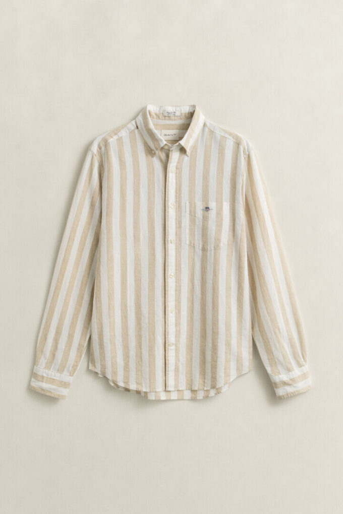 Camisas em mistura de linho às riscas