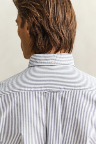 Camisas Oxford Clássicas com Risca de Bancário