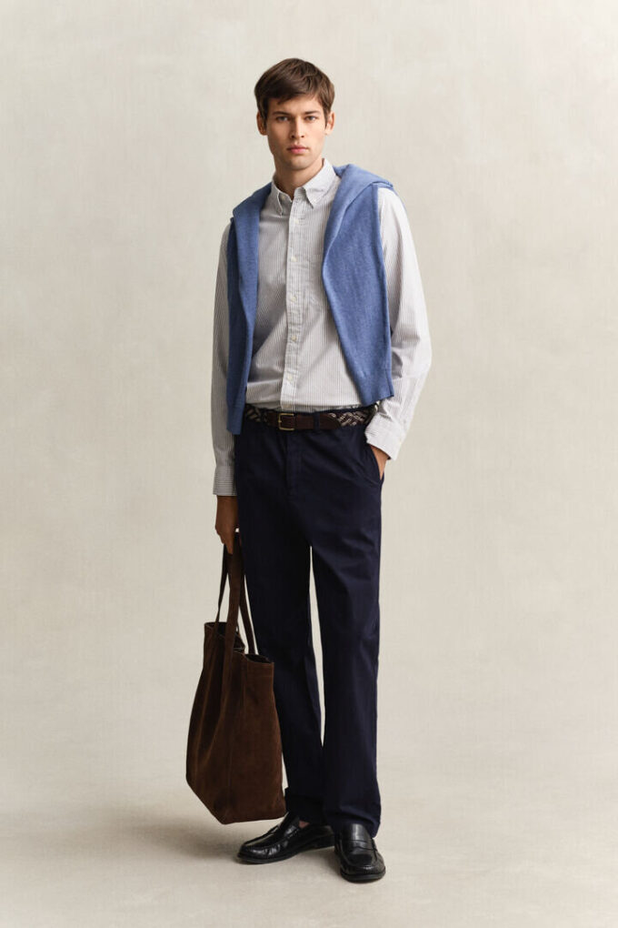 Camisas Oxford Clássicas com Risca de Bancário