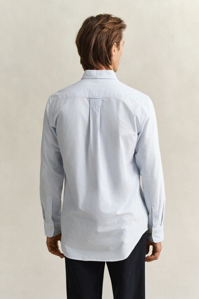 Camisas Oxford Clássicas com Risca de Bancário