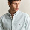 Camisas Oxford Clássicas com Risca de Bancário