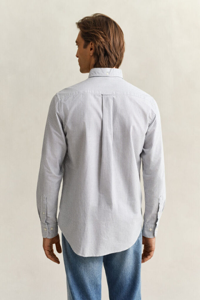 Camisas Oxford Clássicas com Risca de Bancário