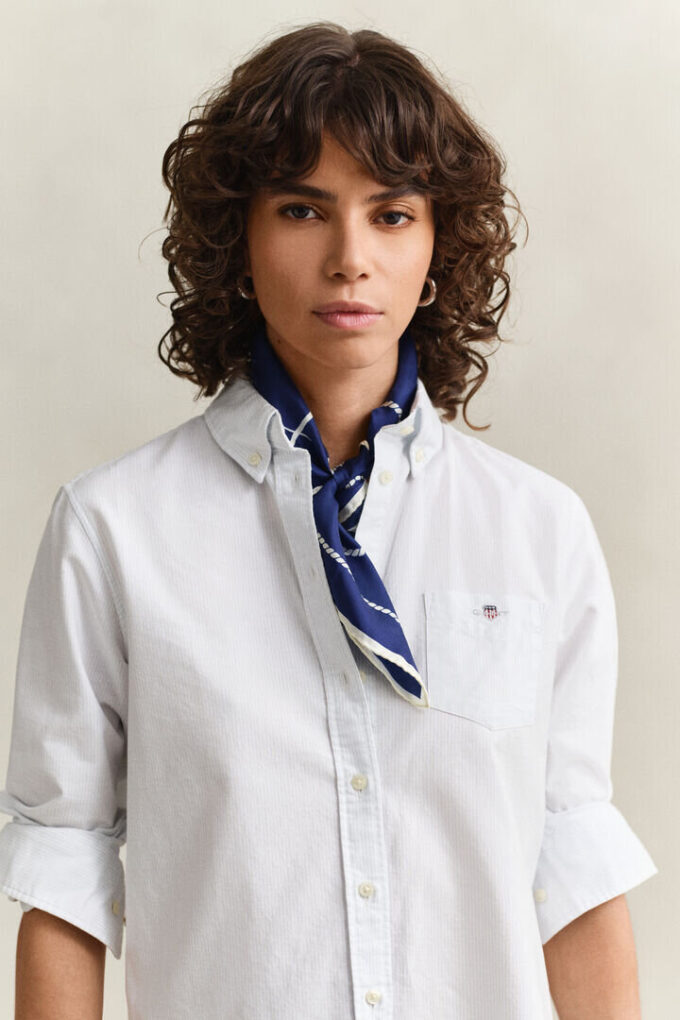 Camisas Oxford clássicas às riscas de corte regular