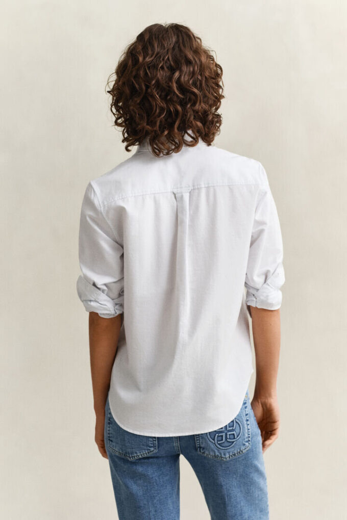Camisas Oxford clássicas às riscas de corte regular
