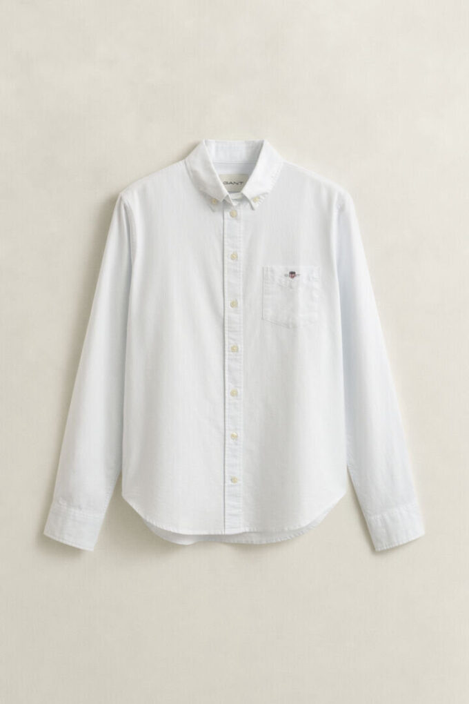 Camisas Oxford clássicas às riscas de corte regular