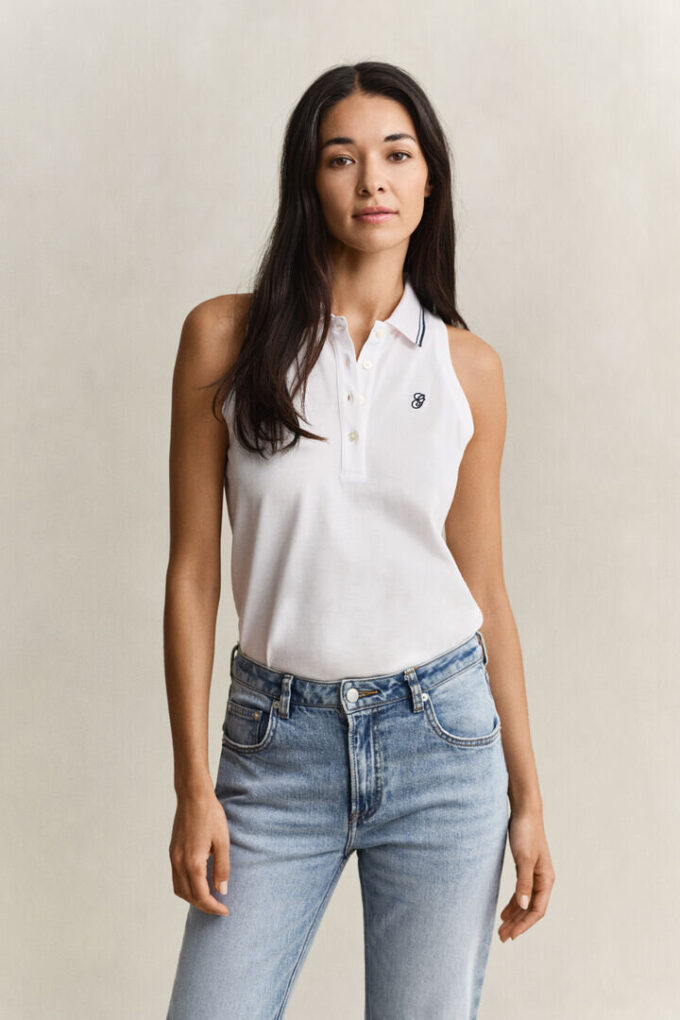Camisas sem mangas em piqué