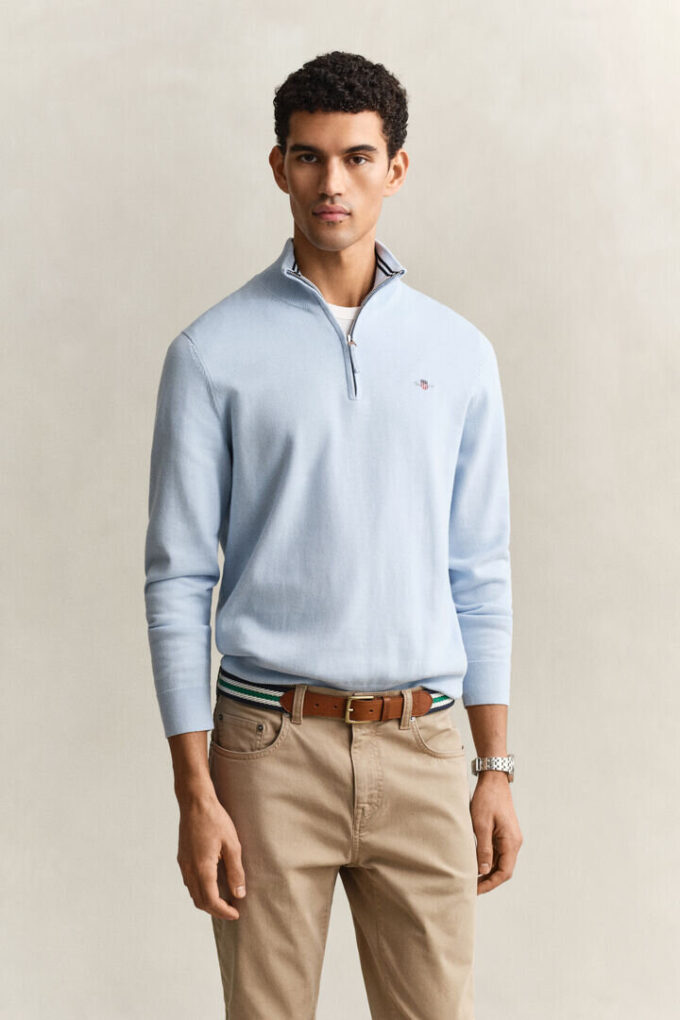 Camisola clássica de algodão com meio fecho