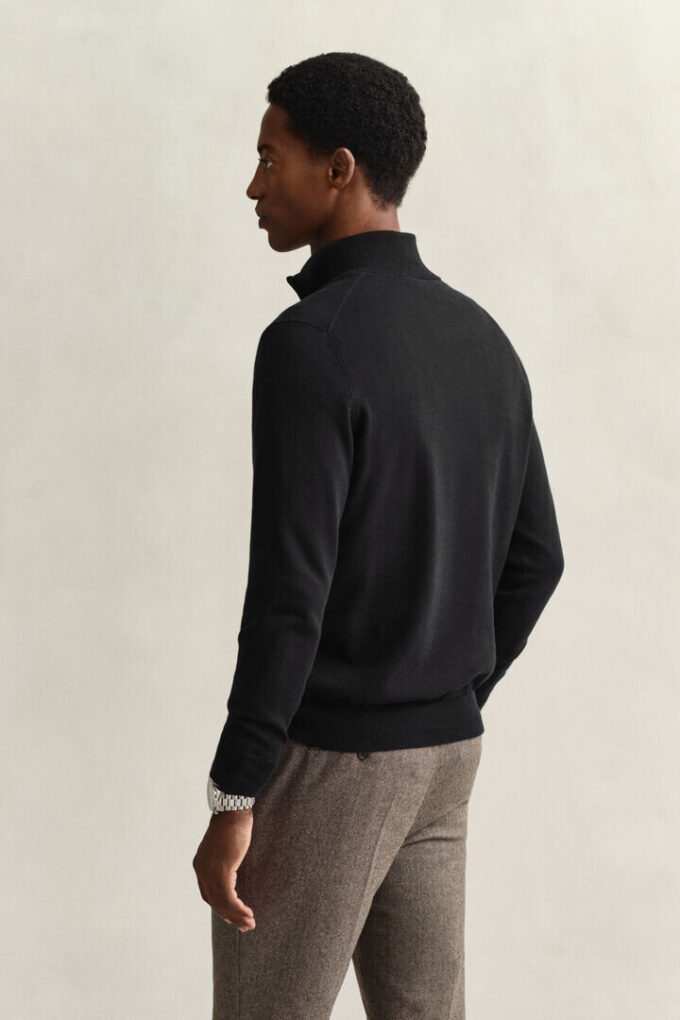 Camisola clássica de algodão com meio fecho