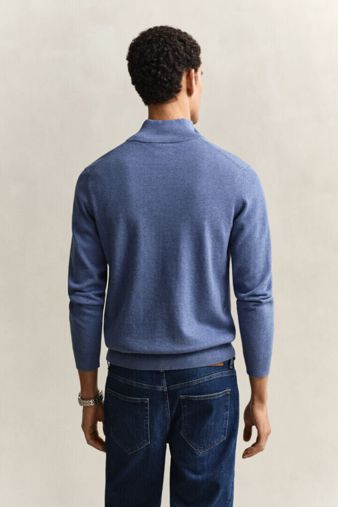 Camisola clássica de algodão com meio fecho