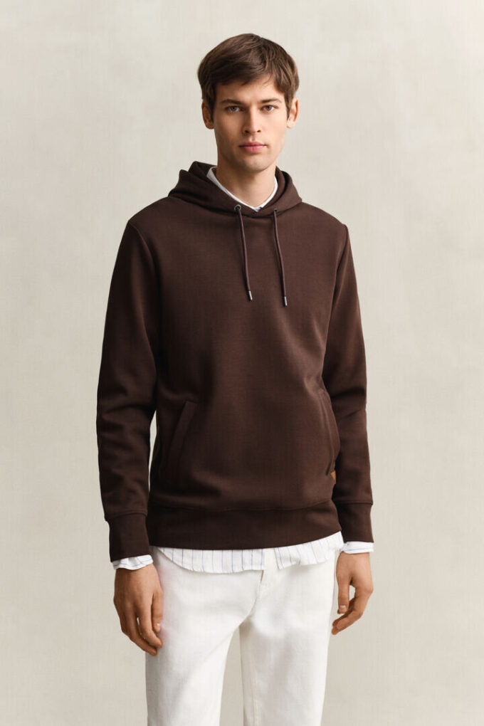 Camisola com capuz em tecido interlock