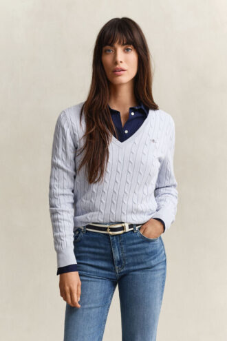 Camisola com decote em V em malha trançada
