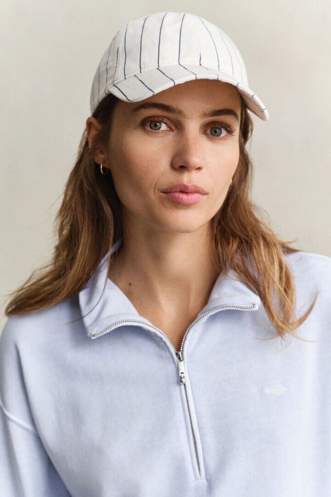 Camisola com meio fecho e logótipo lavado