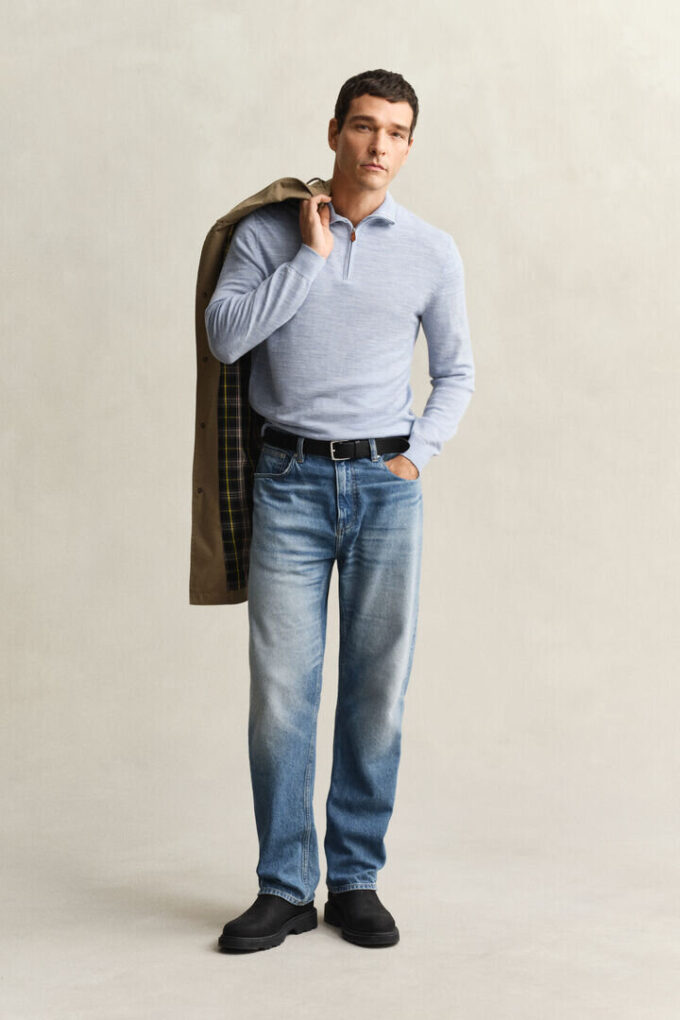 Camisola com meio fecho em lã merino extra fina