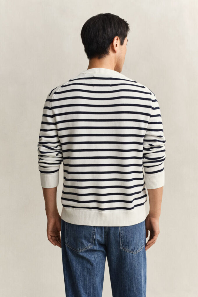 Camisola com padrão gráfico às riscas bretãs