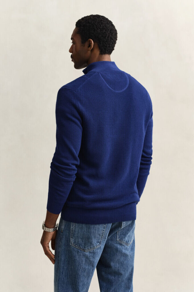 Camisola de algodão texturado com meio fecho