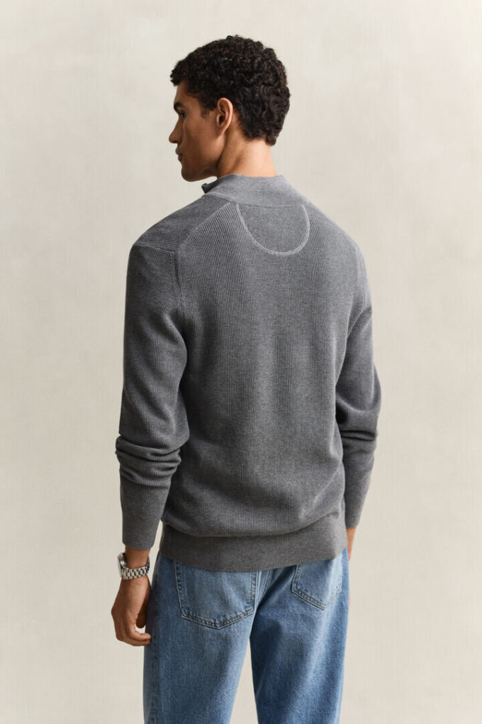Camisola de algodão texturado com meio fecho
