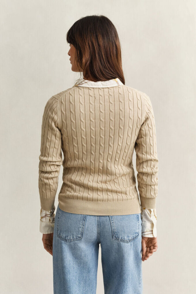 Camisola de gola redonda com malha trançada