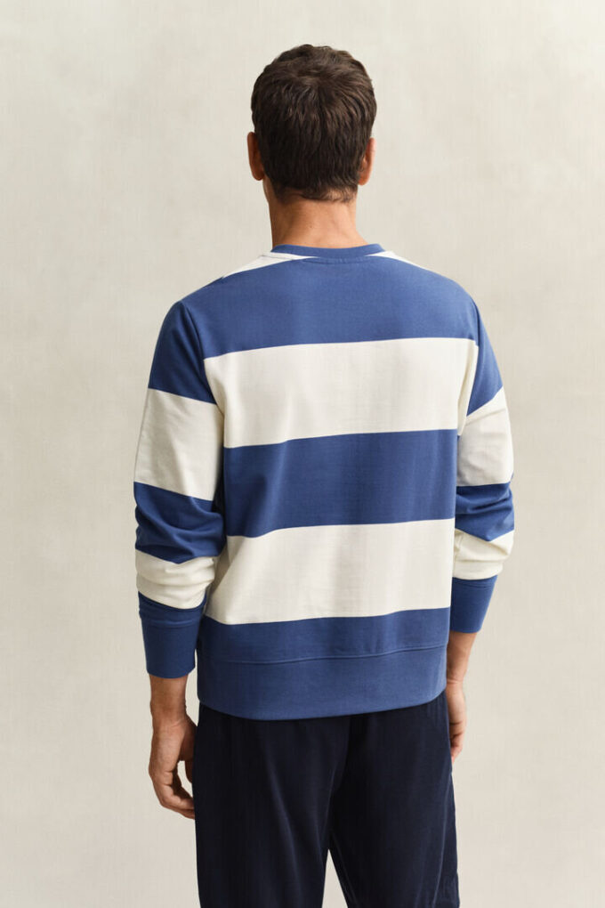 Camisola de gola redonda às riscas