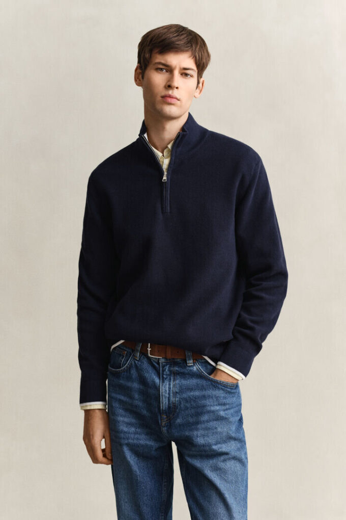 Camisola de malha canelada com meio fecho