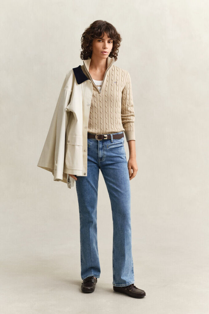 Camisola de malha trançada com meio fecho