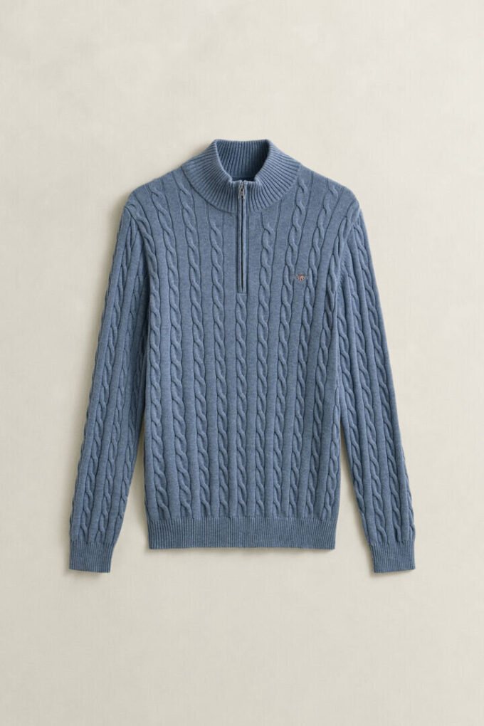 Camisola de malha trançada com meio fecho