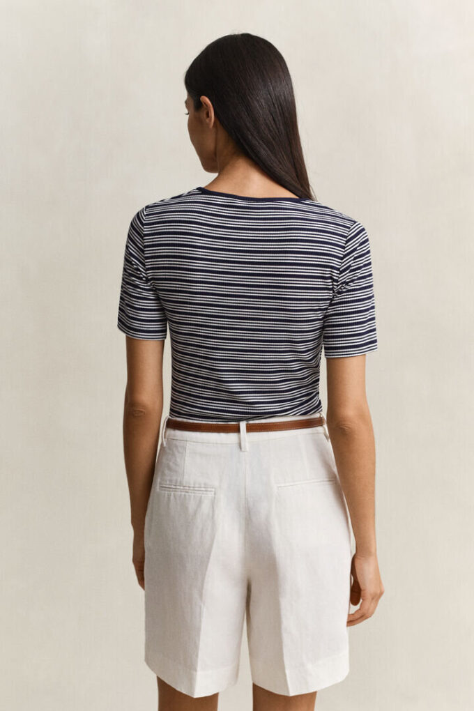Camisola Henley com canelado