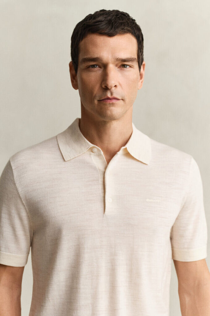 Camisola polo de calções em lã merino extra fina