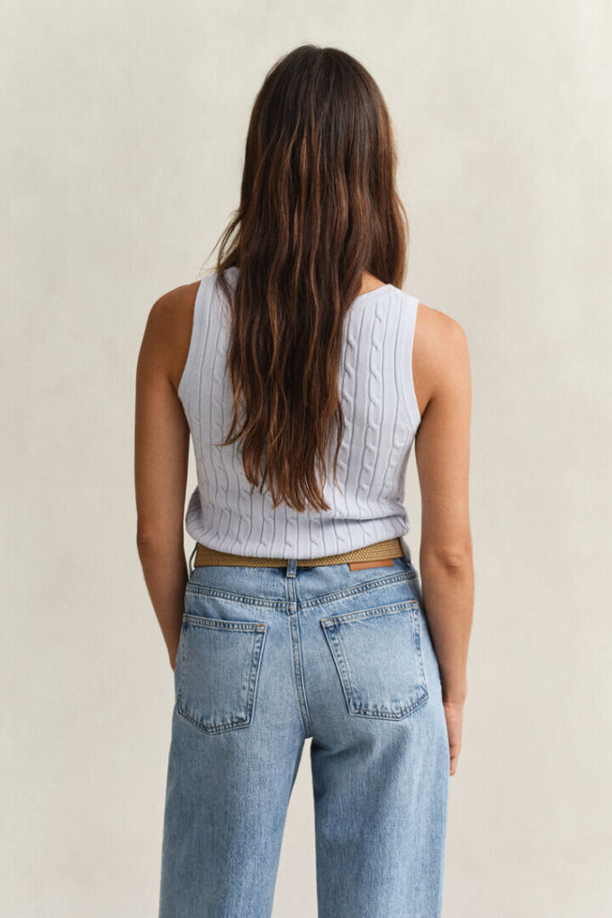 Camisola sem mangas com malha trançada