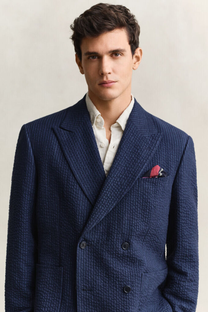 Casaco de fato em seersucker índigo