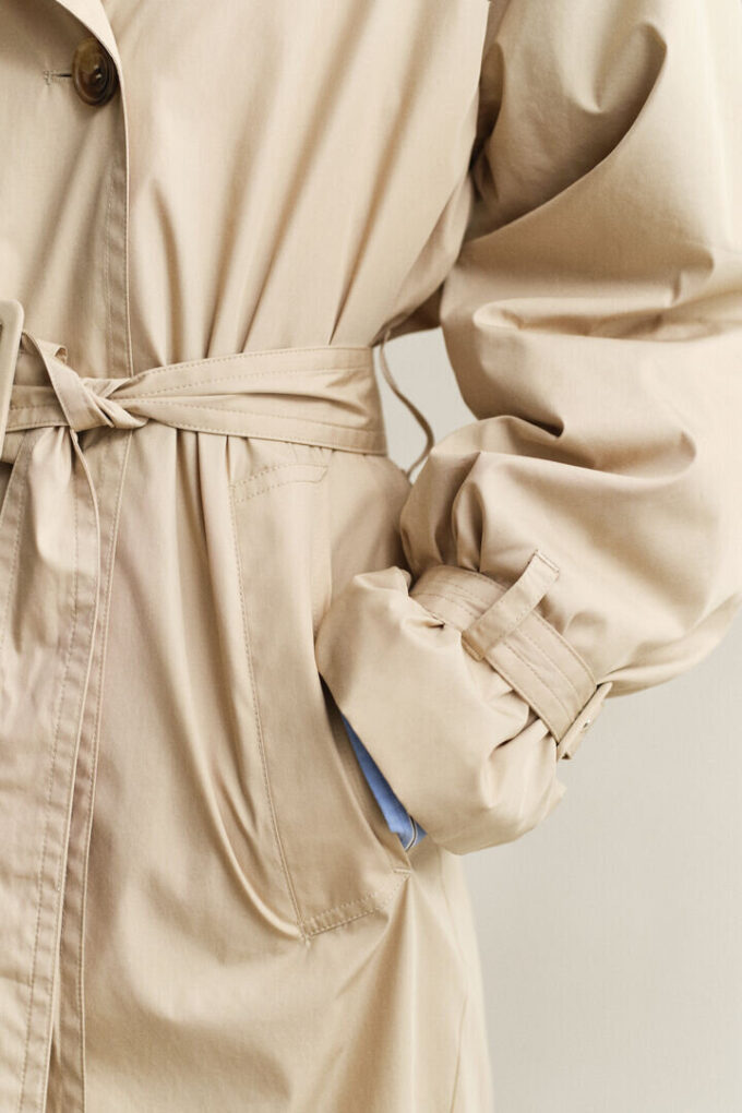 Casaco Trench Leve
