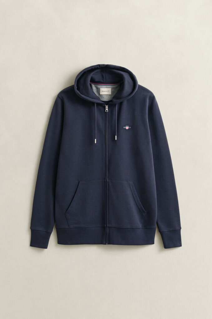 Hoodie com fecho e escudo