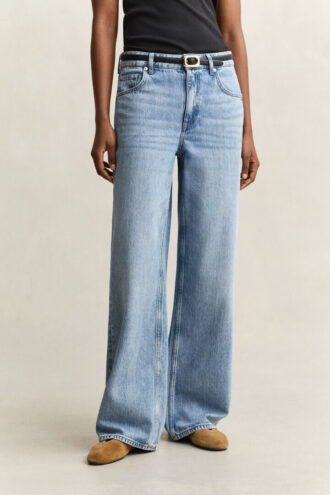 Jeans de corte descontraído