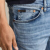 Jeans de corte justo
