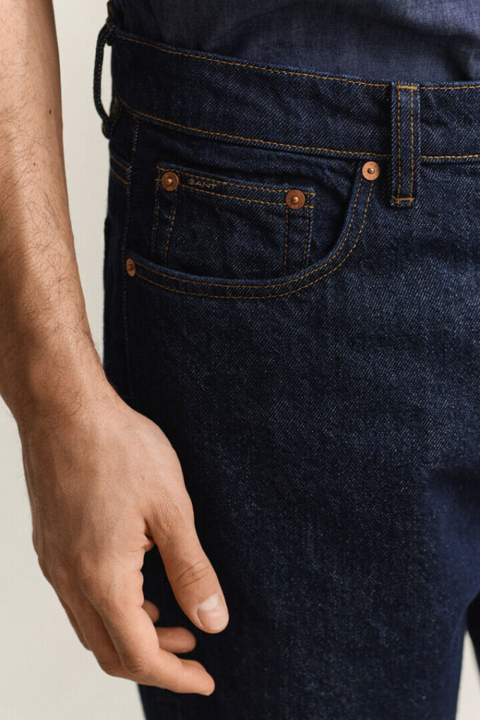 Jeans de corte reto