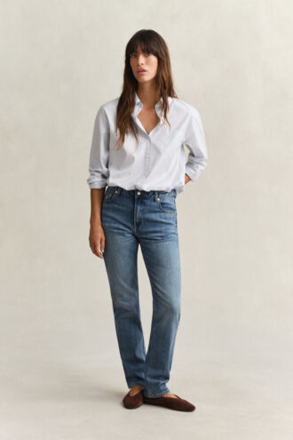 Jeans de perna reta elásticos