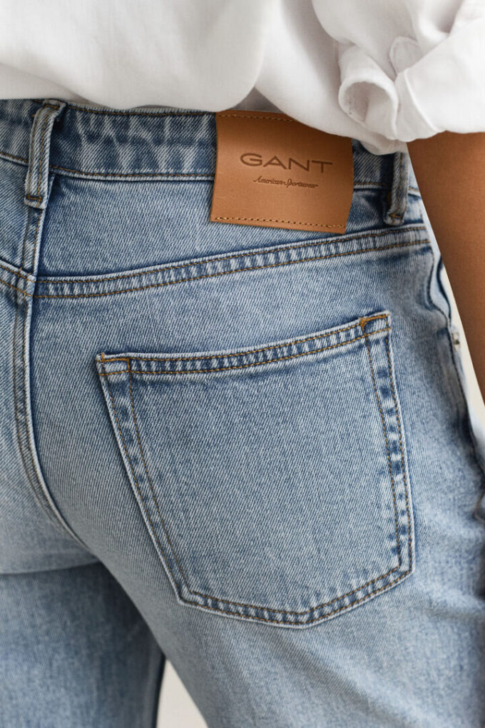 Jeans de perna reta elásticos