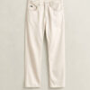 Jeans em corte reto, cor cru