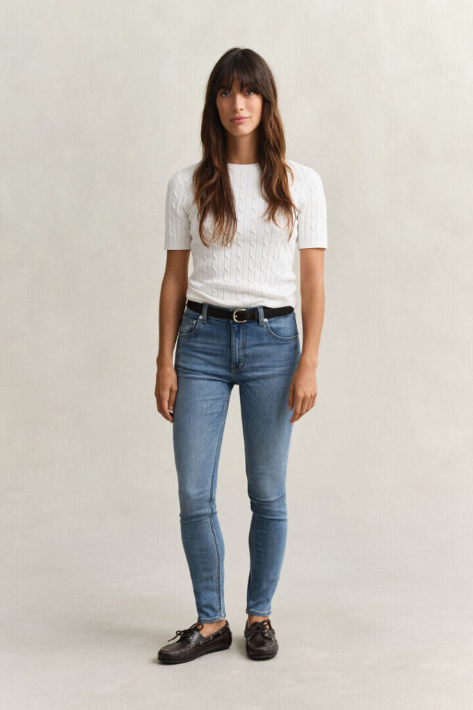 Jeans justos elásticos