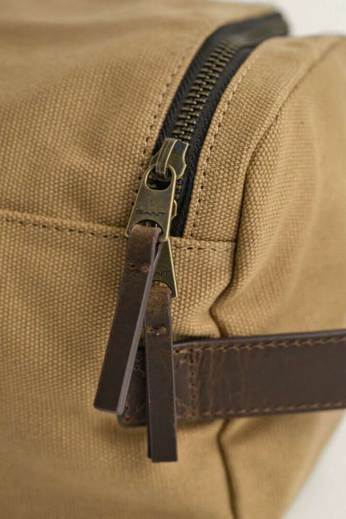 Necessaire moderna